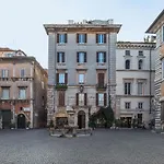 Guesthost - Piazza Navona Panoramic Penthouse *
