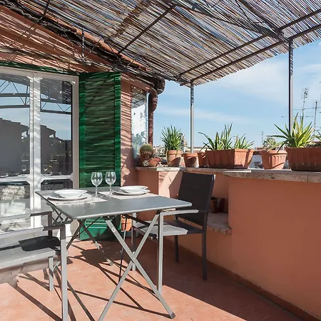 公寓 Guesthost - Piazza Navona Panoramic Penthouse *