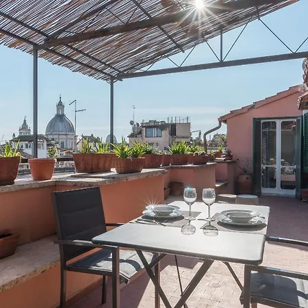 Apartmán Guesthost - Piazza Navona Panoramic Penthouse *