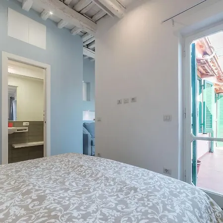 Piazza Navona Panoramic Penthouse