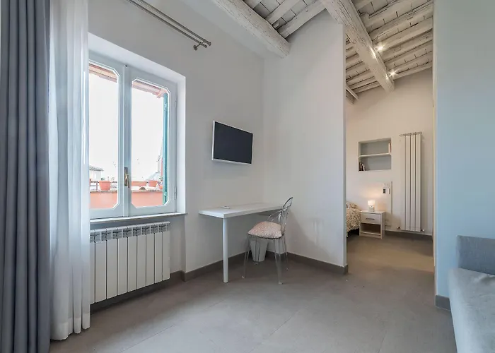 公寓 Guesthost - Piazza Navona Panoramic Penthouse *