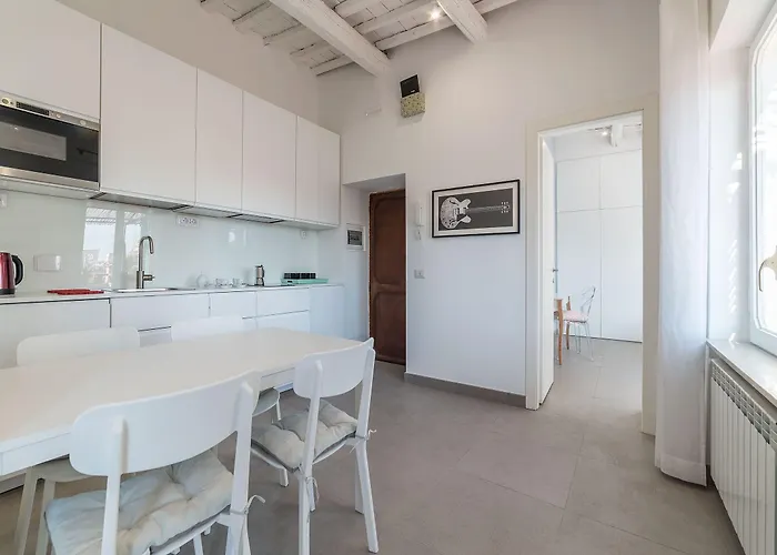 Guesthost - Piazza Navona Panoramic Penthouse 公寓 *